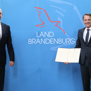 Landesverdienstorden an Clustersprecher Jürgen Fuchs verliehen