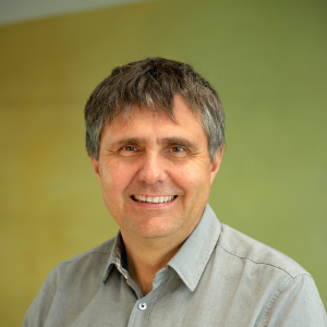 Prof. Dr. Peter Fratzl, Direktor der Abteilung Biomaterialien am Max-Planck-Institut für Kolloid- und Grenzflächenforschung
