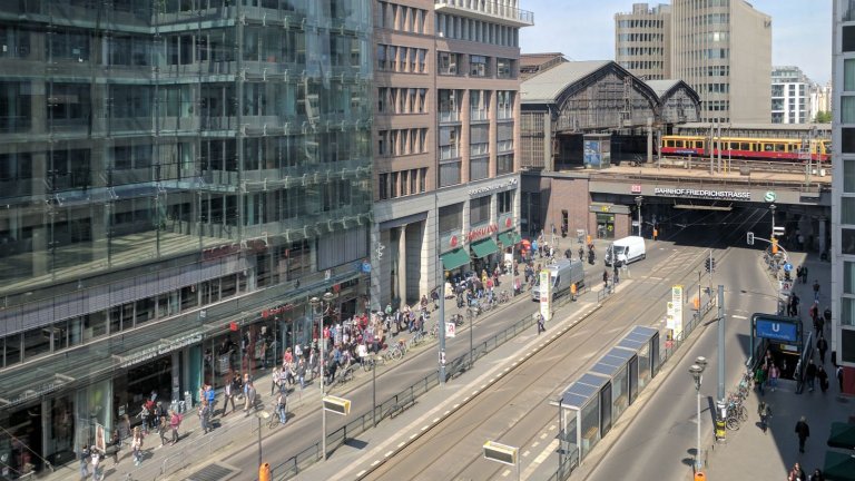 Bahnhof Friedrichstraße