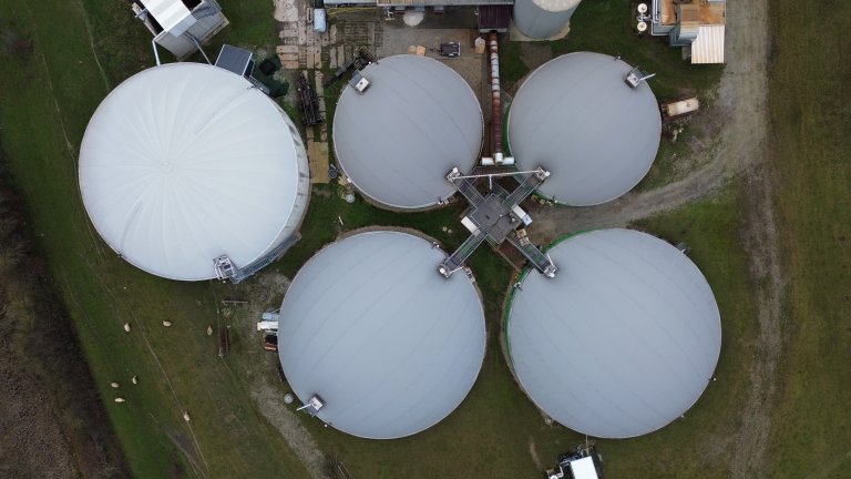 Die Effizienz von Biogasanlagen zu steigern, bietet die Chance, von fossilen Energieträgern unabhängig zu werden.