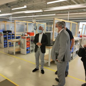 Wirtschaftsminister Steinbach bei Anton Paar ProveTec